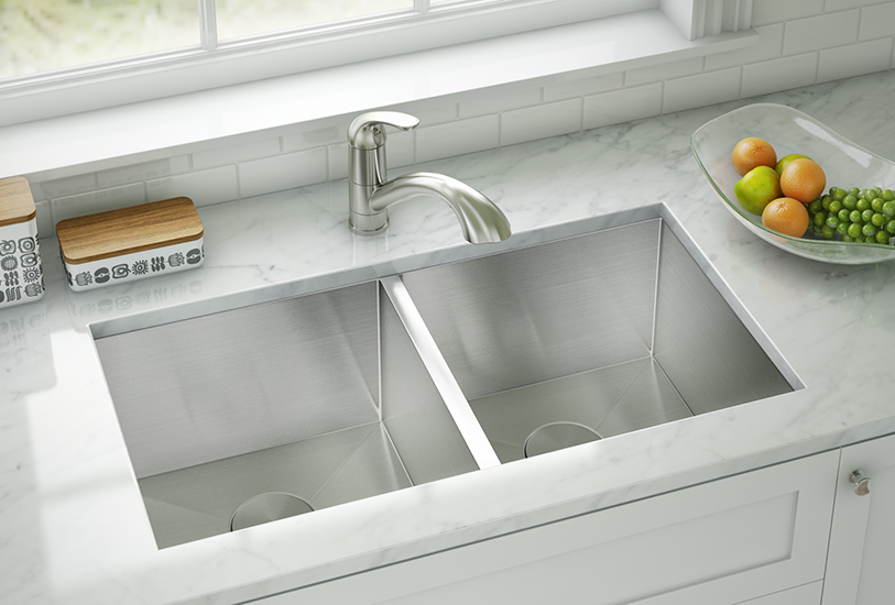 Kitchen Faucets for Multifamily Buildings: Ultimate Guide